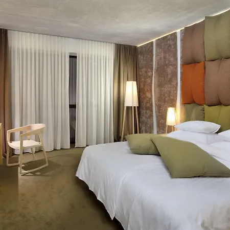 Nox Hotel