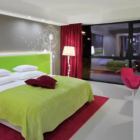 Nox Hotel