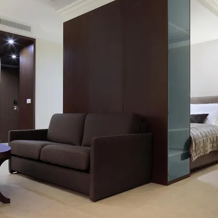 Hotel Nox 4*