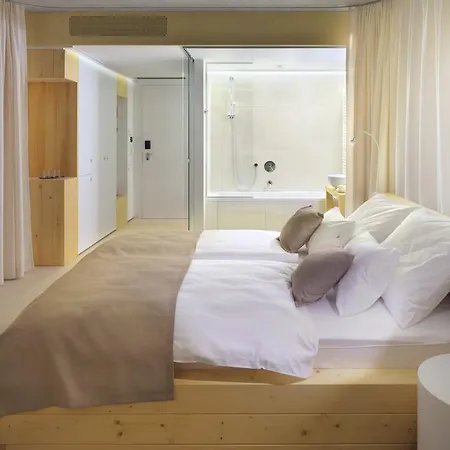 Nox Hotel