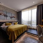 Nox Szálloda 4*