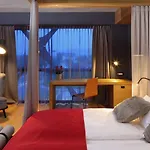 Nox Szálloda 4*